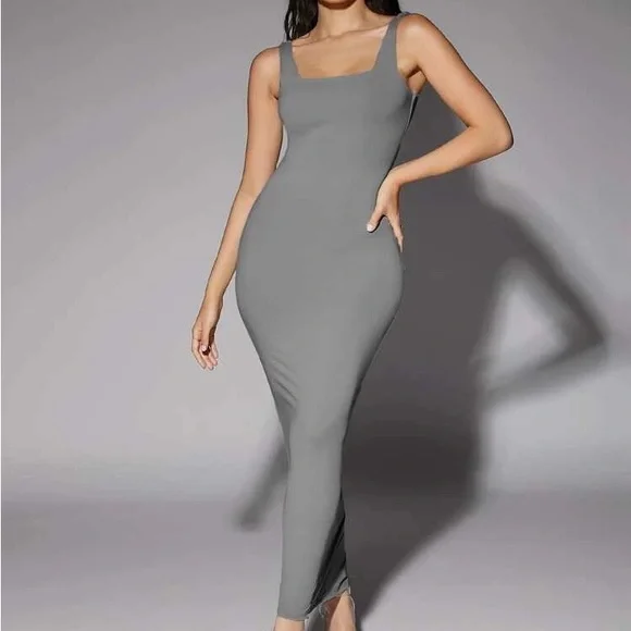 FITTED LONG GREY DRESS - Picture 5 of 6